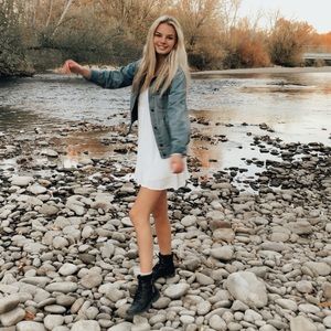 Meet your Posher, Faith